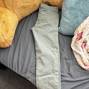 American Eagle size 30 green pants